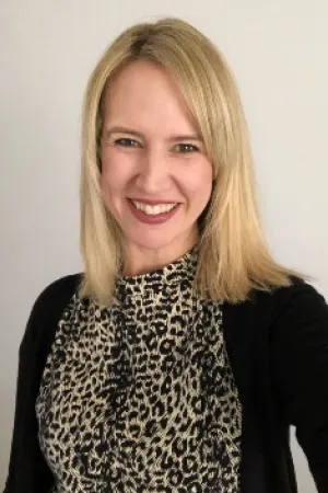 Dr Amy Freeman-Sanderson 